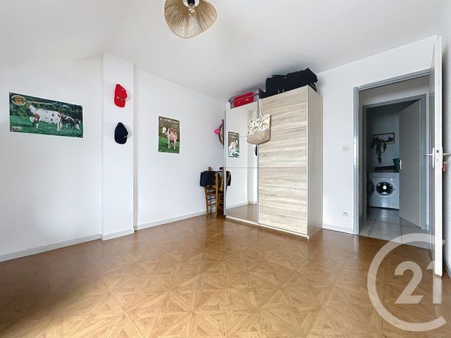 Appartement F4 à louer - 4 pièces - 90.0 m2 - MONTENOIS - 25 - FRANCHE-COMTE - Century 21 Agence De La Gare