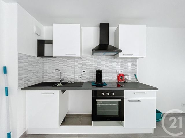 Appartement F3 à louer - 3 pièces - 63.22 m2 - TREVENANS - 90 - FRANCHE-COMTE - Century 21 Agence De La Gare