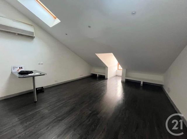 Appartement F2 à louer - 2 pièces - 50.0 m2 - MONTBELIARD - 25 - FRANCHE-COMTE - Century 21 Agence De La Gare