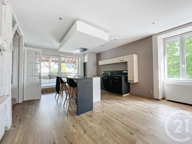 Appartement F5 à louer - 5 pièces - 92.5 m2 - STE SUZANNE - 25 - FRANCHE-COMTE - Century 21 Agence De La Gare