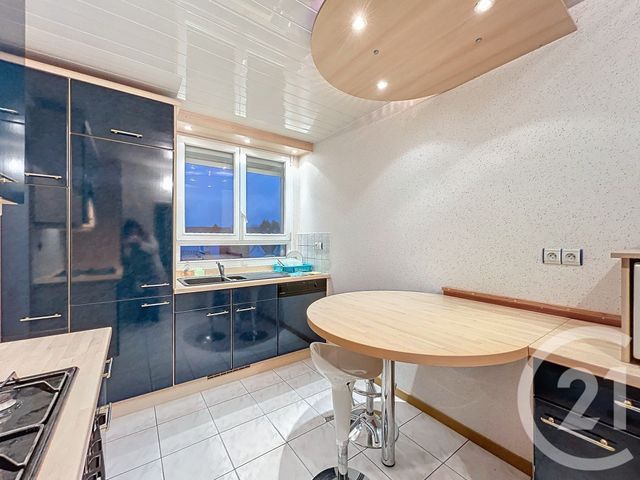 Afficher la photo en grand Appartement F4 à louer - 4 pièces - 73.0 m2 - AUDINCOURT - 25 - FRANCHE-COMTE - Century 21 Agence De La Gare