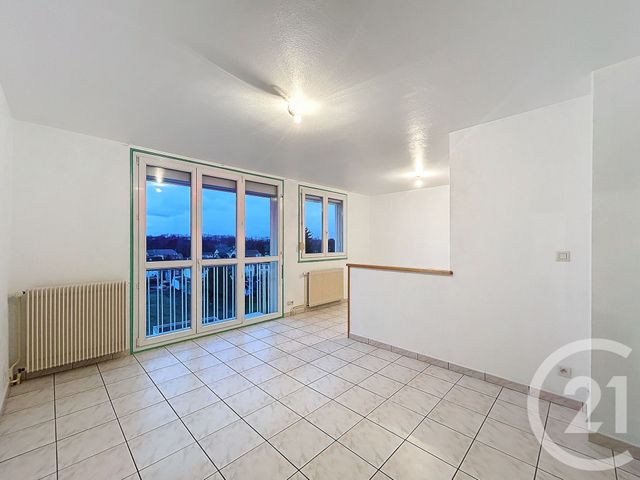 Afficher la photo en grand Appartement F4 à louer - 4 pièces - 73.0 m2 - AUDINCOURT - 25 - FRANCHE-COMTE - Century 21 Agence De La Gare
