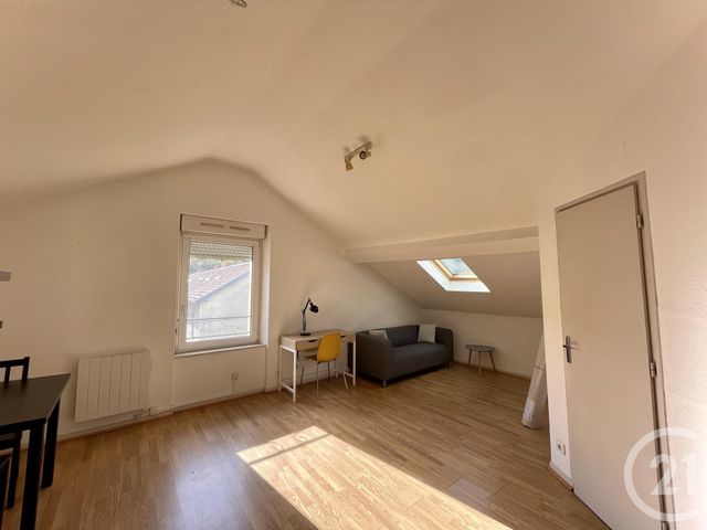 Appartement F2 à louer - 2 pièces - 29.0 m2 - MANDEURE - 25 - FRANCHE-COMTE - Century 21 Agence De La Gare