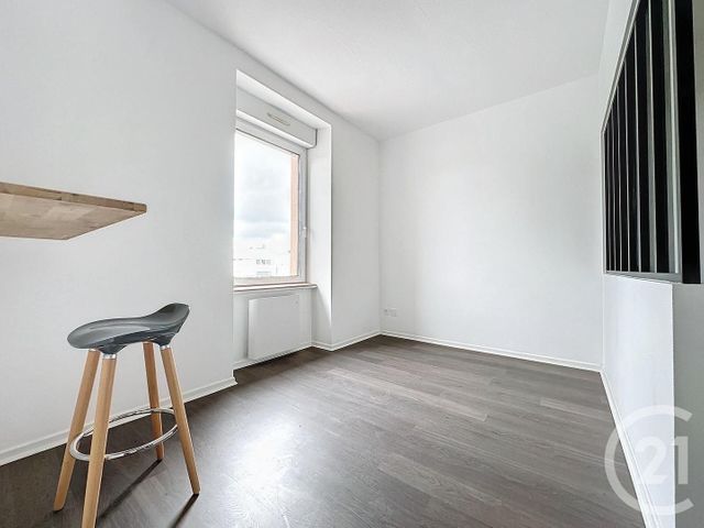 Appartement F1 à louer - 1 pièce - 35.0 m2 - MONTBELIARD - 25 - FRANCHE-COMTE - Century 21 Agence De La Gare