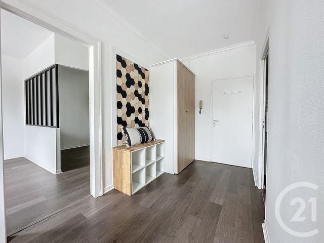 Appartement F1 à louer - 1 pièce - 35.0 m2 - MONTBELIARD - 25 - FRANCHE-COMTE - Century 21 Agence De La Gare