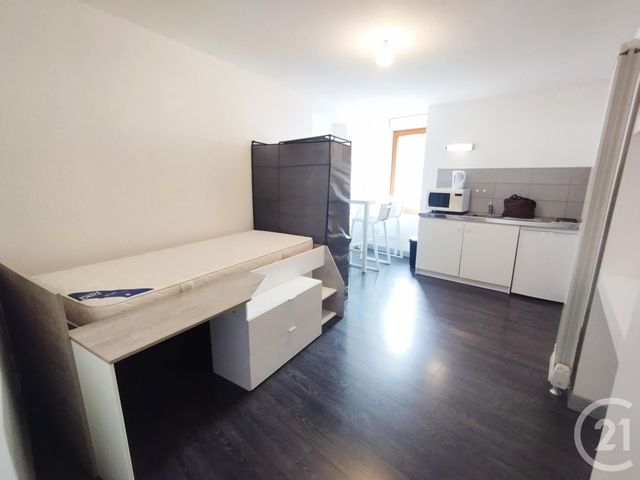 Appartement Studio à louer - 1 pièce - 18.0 m2 - MONTBELIARD - 25 - FRANCHE-COMTE - Century 21 Agence De La Gare
