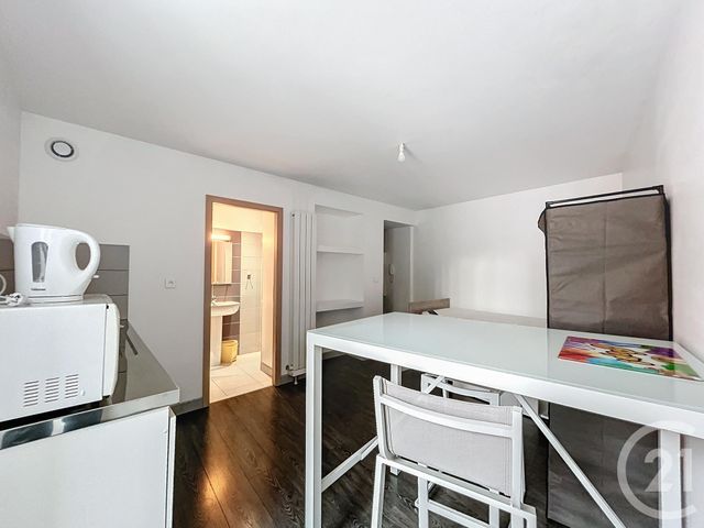 Appartement Studio à louer - 1 pièce - 18.0 m2 - MONTBELIARD - 25 - FRANCHE-COMTE - Century 21 Agence De La Gare