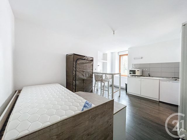 Appartement Studio à louer - 1 pièce - 18.0 m2 - MONTBELIARD - 25 - FRANCHE-COMTE - Century 21 Agence De La Gare