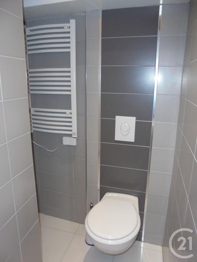 Appartement Studio à louer - 1 pièce - 18.0 m2 - MONTBELIARD - 25 - FRANCHE-COMTE - Century 21 Agence De La Gare