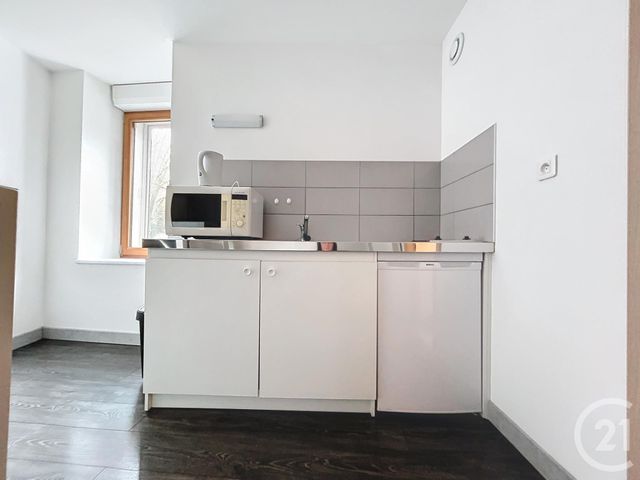Appartement Studio à louer - 1 pièce - 18.0 m2 - MONTBELIARD - 25 - FRANCHE-COMTE - Century 21 Agence De La Gare