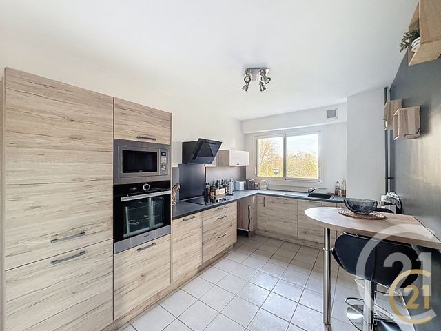 Appartement F4 à vendre - 4 pièces - 79.14 m2 - MONTBELIARD - 25 - FRANCHE-COMTE - Century 21 Agence De La Gare