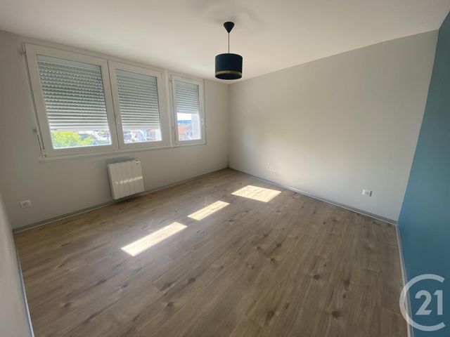 Appartement F2 à louer - 2 pièces - 45.0 m2 - EXINCOURT - 25 - FRANCHE-COMTE - Century 21 Agence De La Gare