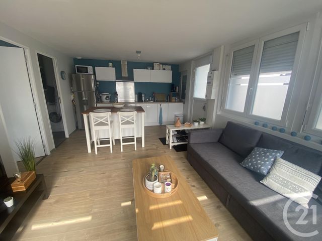 Appartement F2 à louer - 2 pièces - 45.0 m2 - EXINCOURT - 25 - FRANCHE-COMTE - Century 21 Agence De La Gare