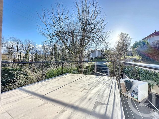 Appartement F3 à louer - 3 pièces - 75.0 m2 - MONTBELIARD - 25 - FRANCHE-COMTE - Century 21 Agence De La Gare