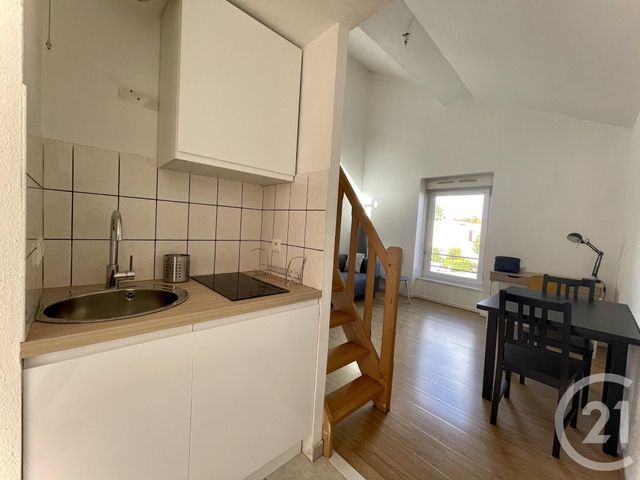 Appartement F2 à louer - 2 pièces - 40.0 m2 - MANDEURE - 25 - FRANCHE-COMTE - Century 21 Agence De La Gare