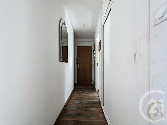 Appartement F4 à vendre - 4 pièces - 63.0 m2 - MONTBELIARD - 25 - FRANCHE-COMTE - Century 21 Agence De La Gare