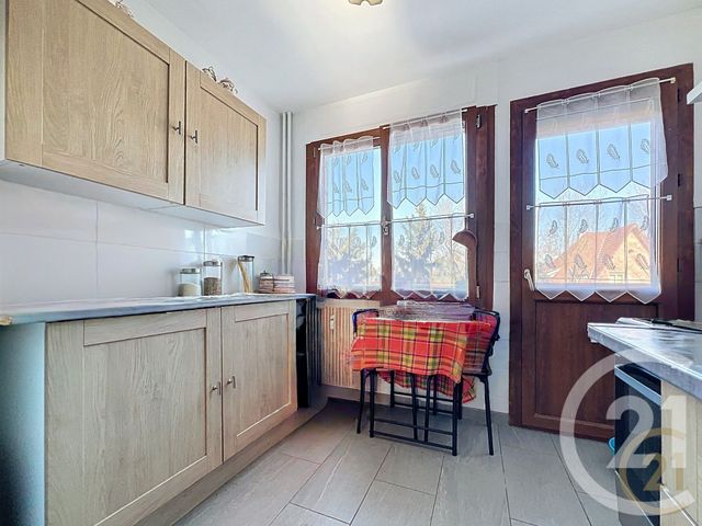 Appartement F4 à vendre - 4 pièces - 63.0 m2 - MONTBELIARD - 25 - FRANCHE-COMTE - Century 21 Agence De La Gare