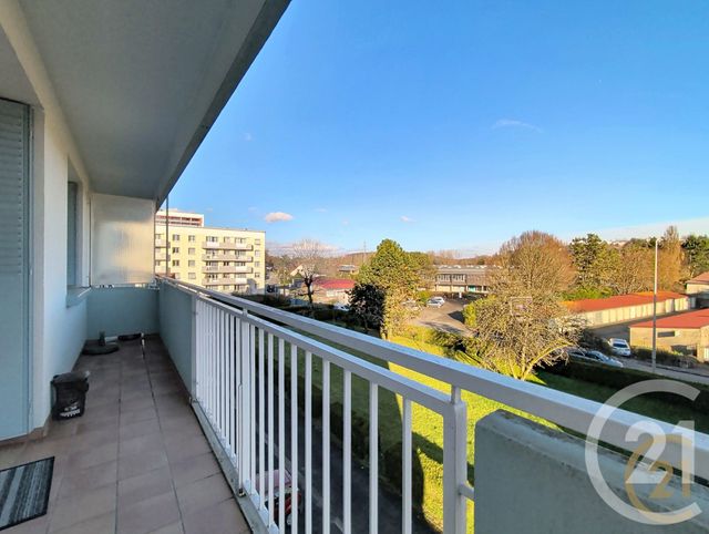 Appartement F4 à vendre - 4 pièces - 72.4 m2 - MONTBELIARD - 25 - FRANCHE-COMTE - Century 21 Agence De La Gare