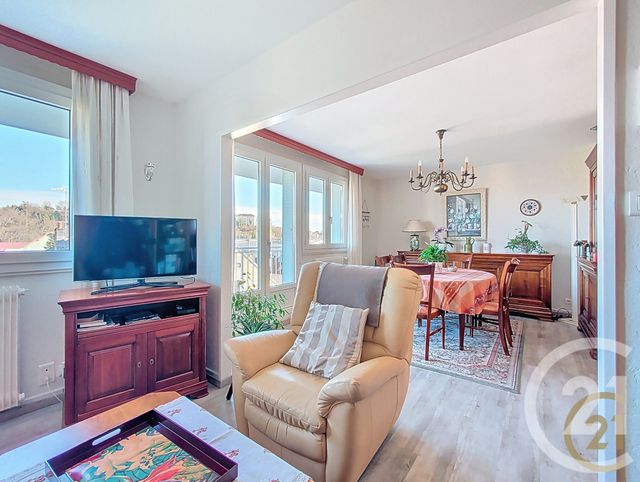 Appartement F4 à vendre - 4 pièces - 72.4 m2 - MONTBELIARD - 25 - FRANCHE-COMTE - Century 21 Agence De La Gare