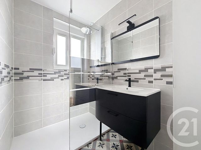 maison à louer - 5 pièces - 80.0 m2 - FESCHES LE CHATEL - 25 - FRANCHE-COMTE - Century 21 Agence De La Gare