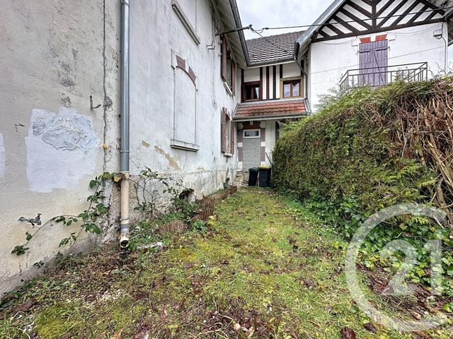 maison à louer - 3 pièces - 70.0 m2 - VALENTIGNEY - 25 - FRANCHE-COMTE - Century 21 Agence De La Gare