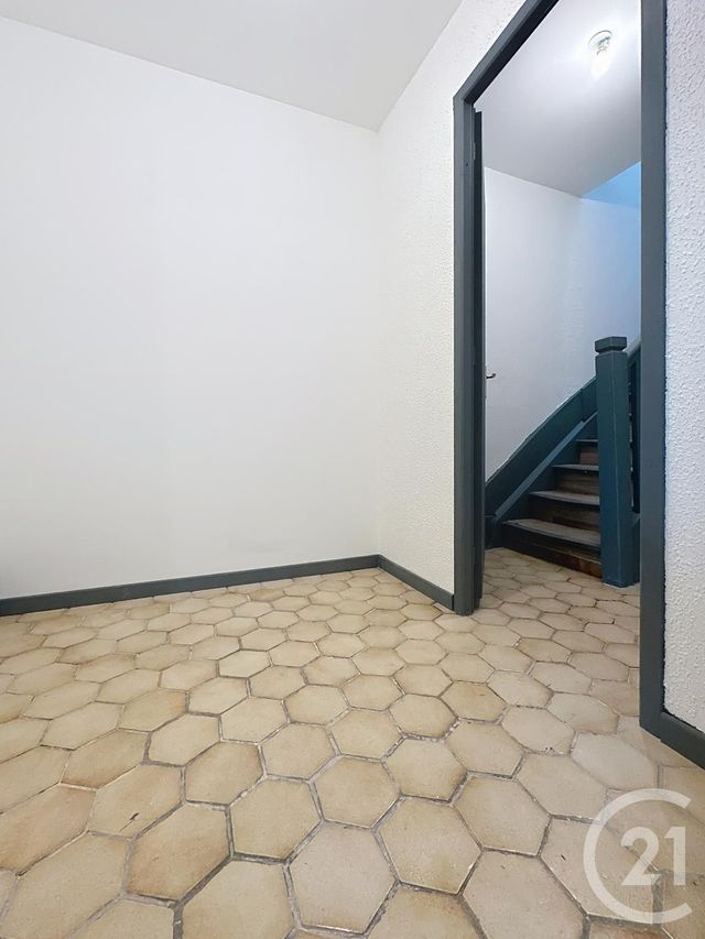 maison à louer - 3 pièces - 70.0 m2 - VALENTIGNEY - 25 - FRANCHE-COMTE - Century 21 Agence De La Gare