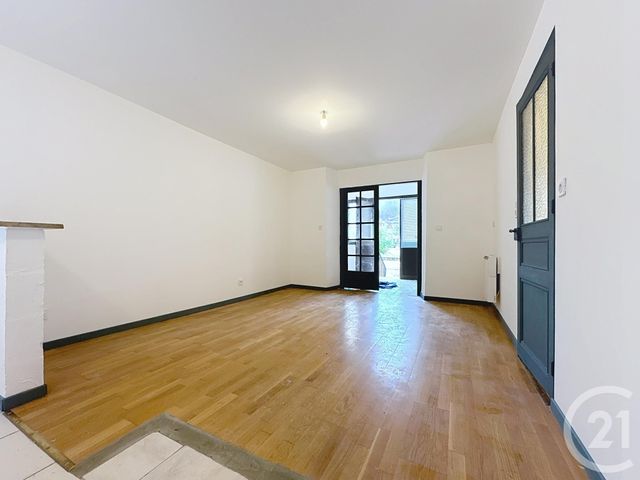 maison à louer - 3 pièces - 70.0 m2 - VALENTIGNEY - 25 - FRANCHE-COMTE - Century 21 Agence De La Gare