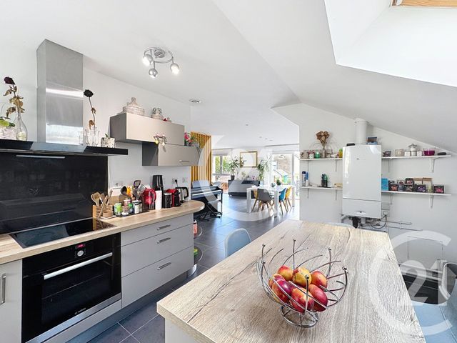 Appartement T4 à vendre - 4 pièces - 85.31 m2 - MONTBELIARD - 25 - FRANCHE-COMTE - Century 21 Agence De La Gare