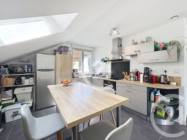 Appartement T4 à vendre - 4 pièces - 85.31 m2 - MONTBELIARD - 25 - FRANCHE-COMTE - Century 21 Agence De La Gare