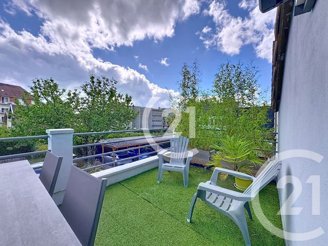 Appartement T4 à vendre - 4 pièces - 85.31 m2 - MONTBELIARD - 25 - FRANCHE-COMTE - Century 21 Agence De La Gare