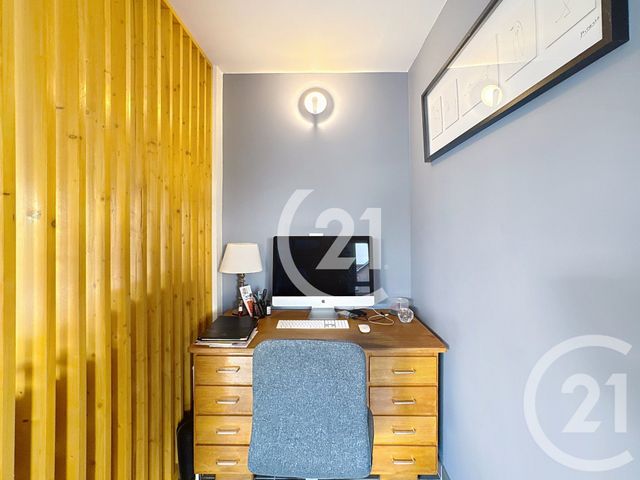 Appartement T4 à vendre - 4 pièces - 85.31 m2 - MONTBELIARD - 25 - FRANCHE-COMTE - Century 21 Agence De La Gare