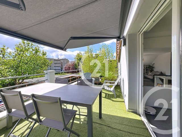 Appartement T4 à vendre - 4 pièces - 85.31 m2 - MONTBELIARD - 25 - FRANCHE-COMTE - Century 21 Agence De La Gare