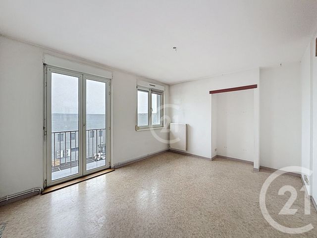 Appartement F4 à vendre - 4 pièces - 75.83 m2 - MONTBELIARD - 25 - FRANCHE-COMTE - Century 21 Agence De La Gare