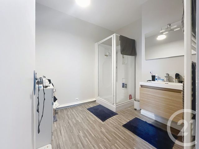 Appartement F2 à louer - 2 pièces - 58.0 m2 - MONTBELIARD - 25 - FRANCHE-COMTE - Century 21 Agence De La Gare