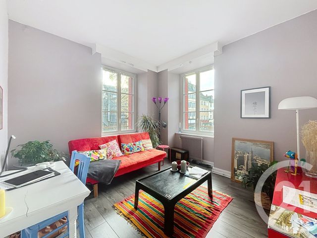 Appartement F2 à louer - 2 pièces - 58.0 m2 - MONTBELIARD - 25 - FRANCHE-COMTE - Century 21 Agence De La Gare