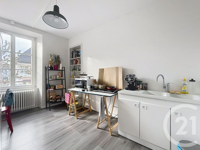 Appartement F2 à louer - 2 pièces - 58.0 m2 - MONTBELIARD - 25 - FRANCHE-COMTE - Century 21 Agence De La Gare