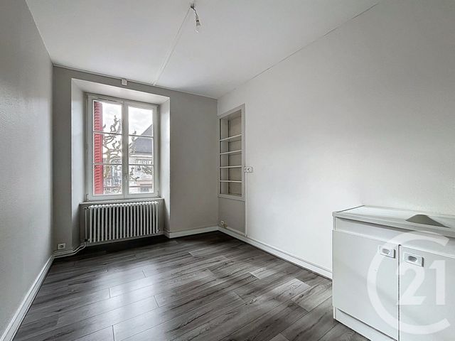 Appartement F2 à louer - 2 pièces - 58.0 m2 - MONTBELIARD - 25 - FRANCHE-COMTE - Century 21 Agence De La Gare