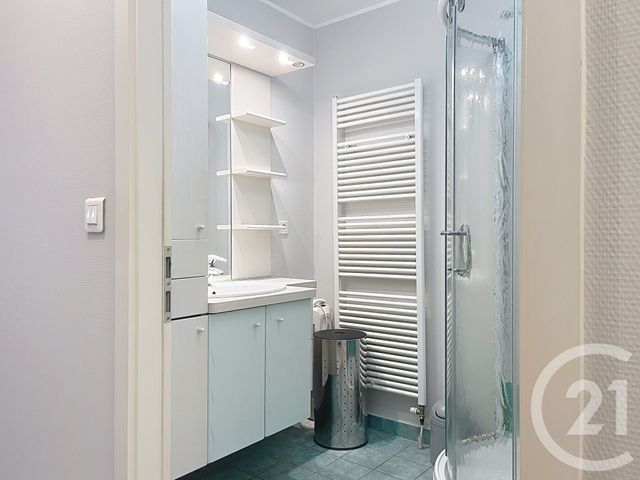 Appartement F2 à louer - 2 pièces - 64.0 m2 - VALENTIGNEY - 25 - FRANCHE-COMTE - Century 21 Agence De La Gare