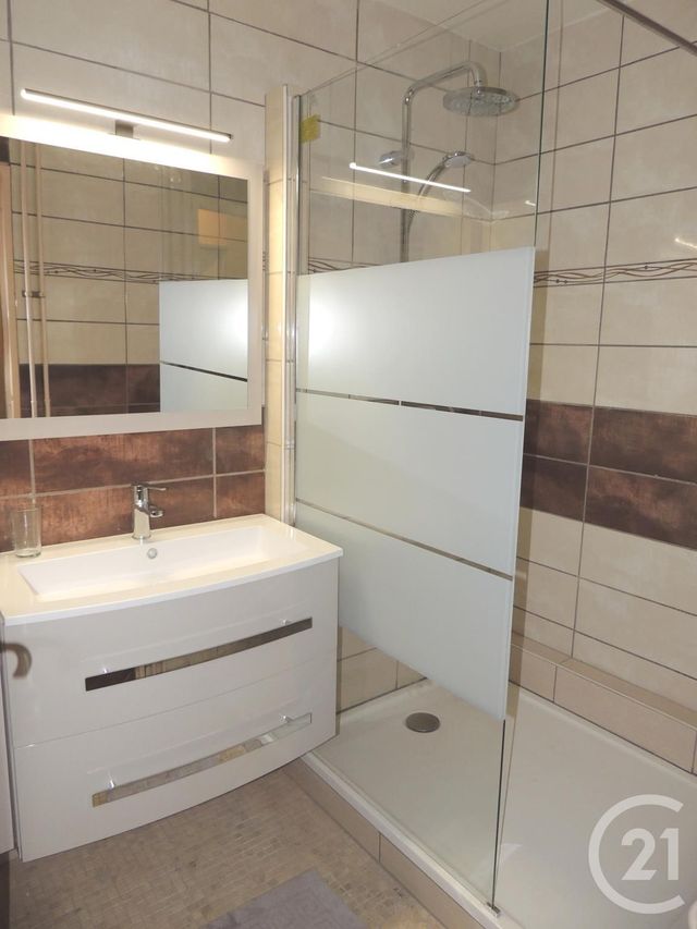 Appartement F2 à louer - 2 pièces - 56.48 m2 - SOCHAUX - 25 - FRANCHE-COMTE - Century 21 Agence De La Gare