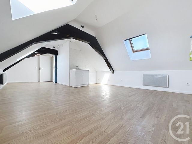 Appartement F2 à louer - 2 pièces - 42.0 m2 - HERICOURT - 70 - FRANCHE-COMTE - Century 21 Agence De La Gare