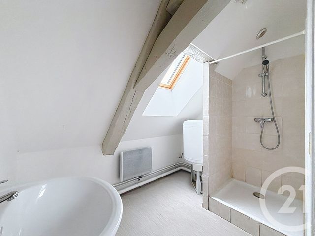 Appartement F2 à louer - 2 pièces - 42.0 m2 - HERICOURT - 70 - FRANCHE-COMTE - Century 21 Agence De La Gare