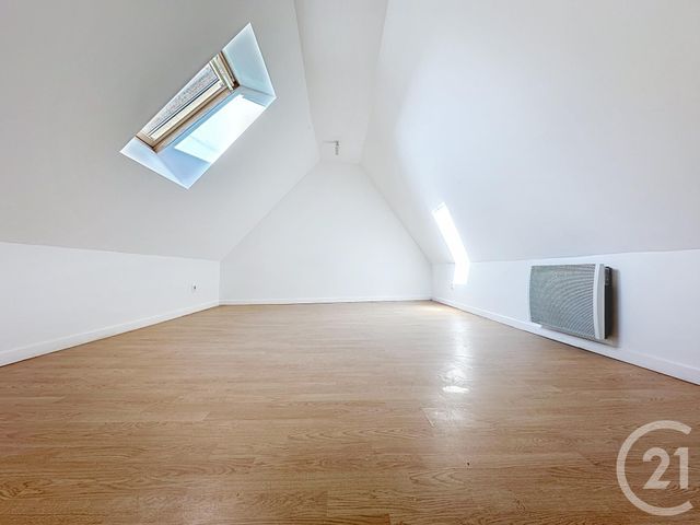 Appartement F2 à louer - 2 pièces - 42.0 m2 - HERICOURT - 70 - FRANCHE-COMTE - Century 21 Agence De La Gare