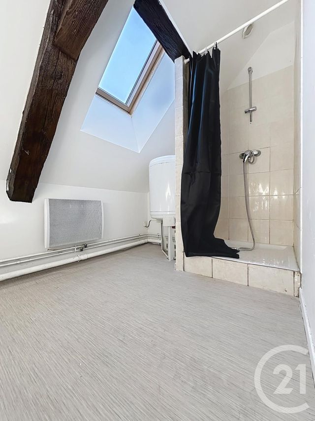 Appartement F2 à louer - 2 pièces - 42.0 m2 - HERICOURT - 70 - FRANCHE-COMTE - Century 21 Agence De La Gare