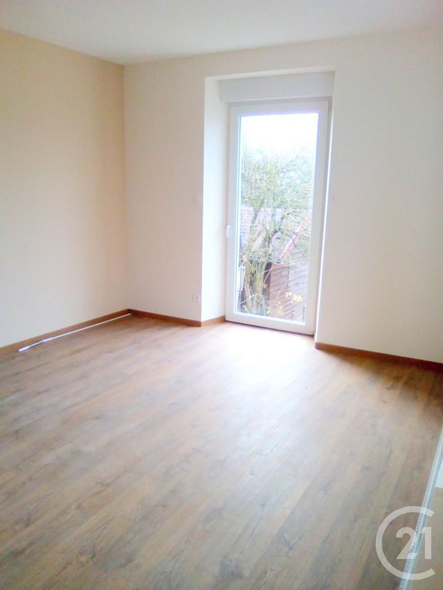 maison à louer - 3 pièces - 60.0 m2 - FESCHES LE CHATEL - 25 - FRANCHE-COMTE - Century 21 Agence De La Gare