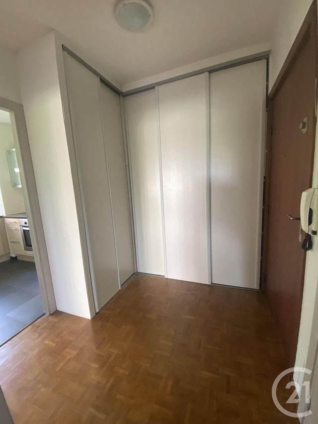 Appartement F2 à louer - 2 pièces - 52.0 m2 - MONTBELIARD - 25 - FRANCHE-COMTE - Century 21 Agence De La Gare