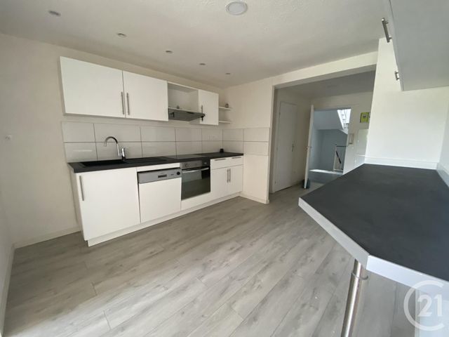 Appartement F3 à louer - 3 pièces - 60.0 m2 - MONTBELIARD - 25 - FRANCHE-COMTE - Century 21 Agence De La Gare