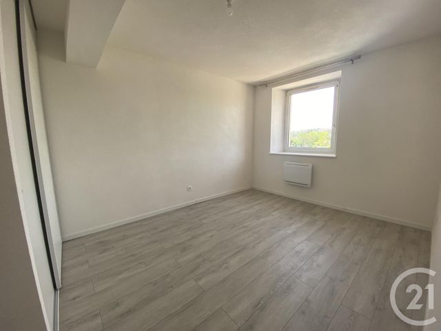 Appartement F3 à louer - 3 pièces - 60.0 m2 - MONTBELIARD - 25 - FRANCHE-COMTE - Century 21 Agence De La Gare