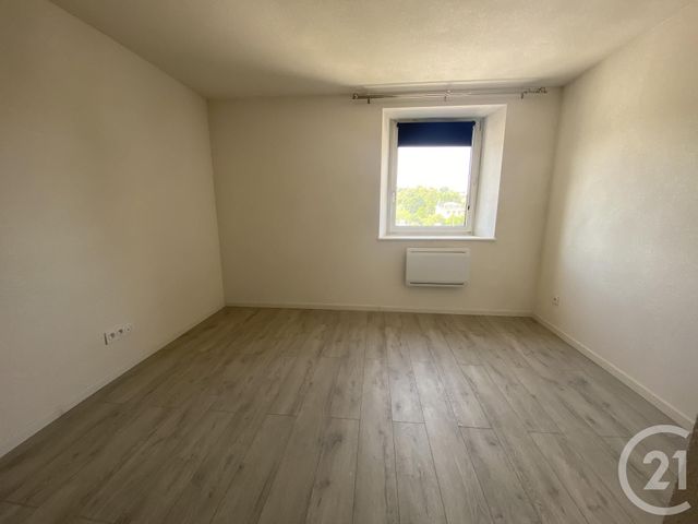 Appartement F3 à louer - 3 pièces - 60.0 m2 - MONTBELIARD - 25 - FRANCHE-COMTE - Century 21 Agence De La Gare