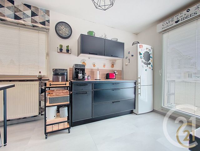 Appartement F6 à vendre - 6 pièces - 119.06 m2 - MONTBELIARD - 25 - FRANCHE-COMTE - Century 21 Agence De La Gare