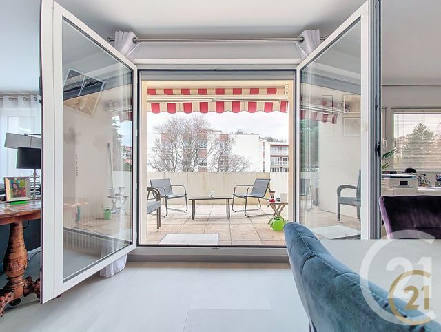 Appartement F6 à vendre - 6 pièces - 119.06 m2 - MONTBELIARD - 25 - FRANCHE-COMTE - Century 21 Agence De La Gare